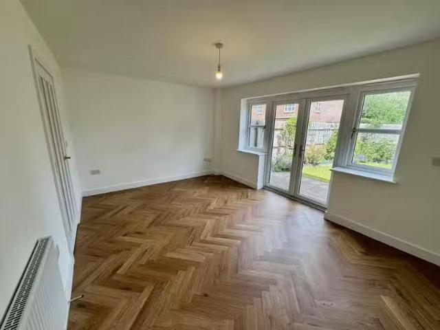 3 bedroom property for rent in Wharf Road, Kings Norton, B38.