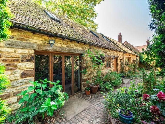 3 bedroom property for sale