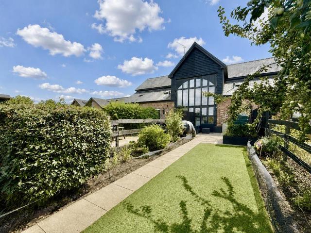 3 bedroom property for sale