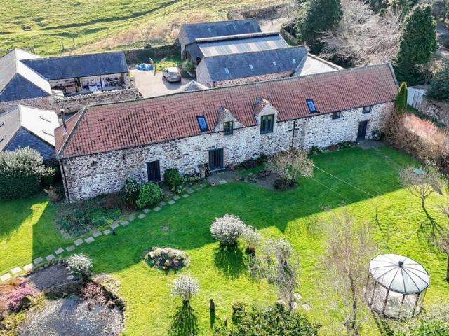 4 bedroom property for sale