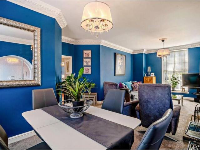 3 bedroom property for sale