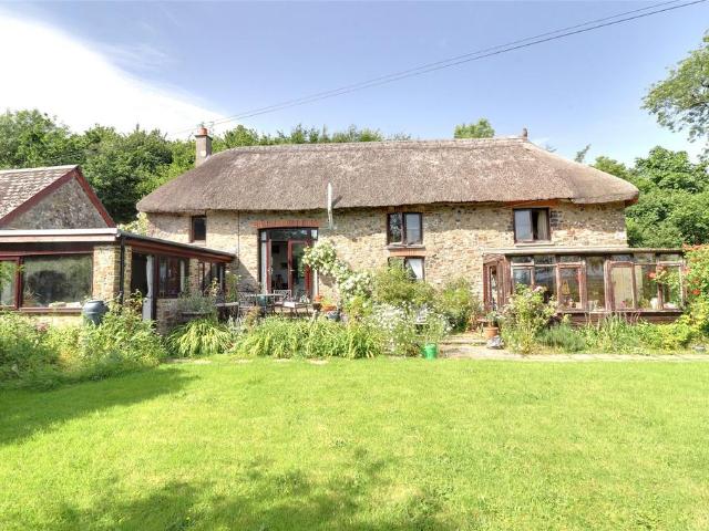 3 bedroom property for sale
