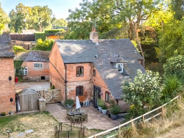 3 bedroom property for sale