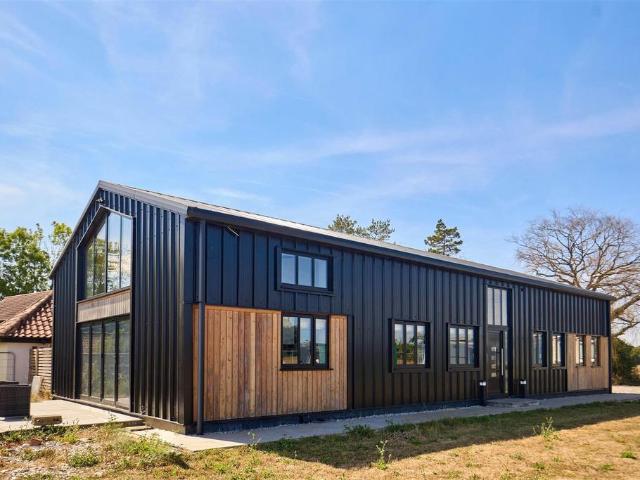 4 bedroom property for sale