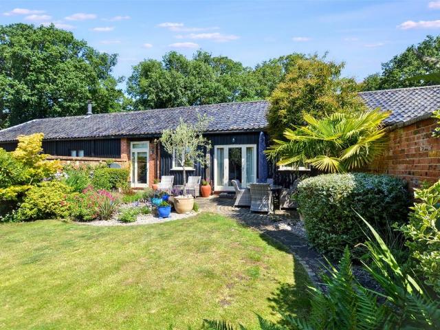 3 bedroom property for sale