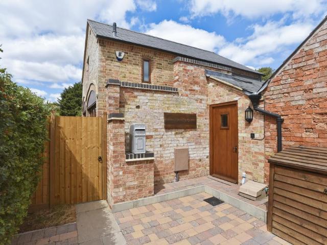 3 bedroom property for sale