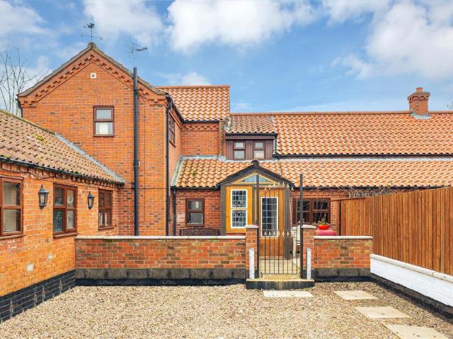 3 bedroom property for sale