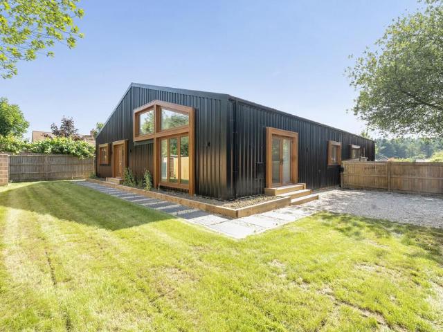3 bedroom property for sale