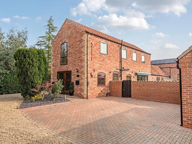 3 bedroom property for sale