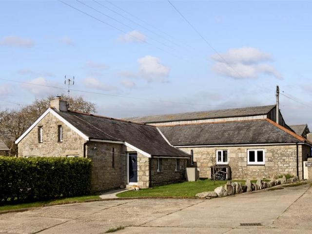 3 bedroom property for sale