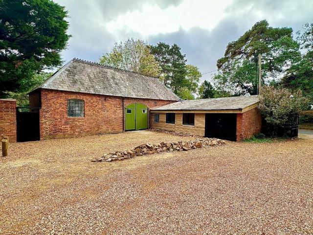 3 bedroom property for sale