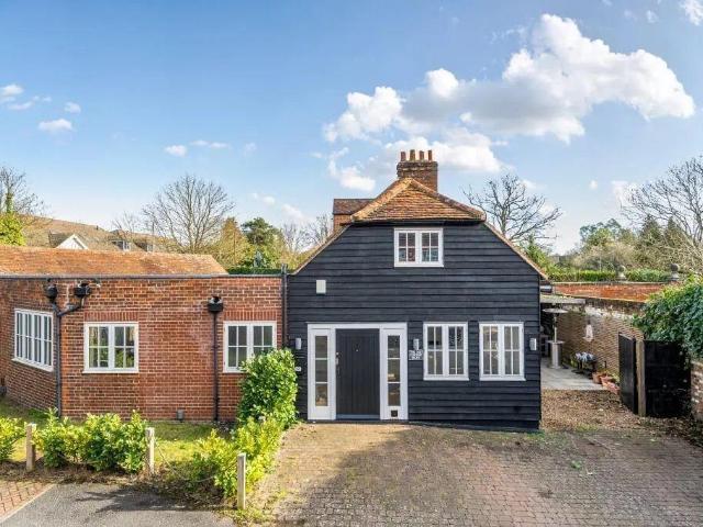 3 bedroom property for sale