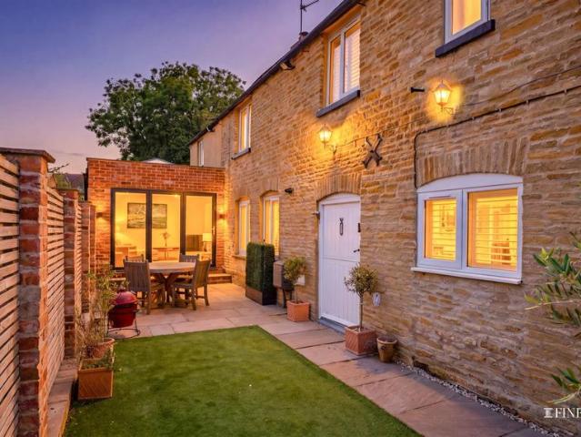 3 bedroom property for sale