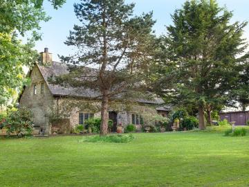 3 bedroom property for sale