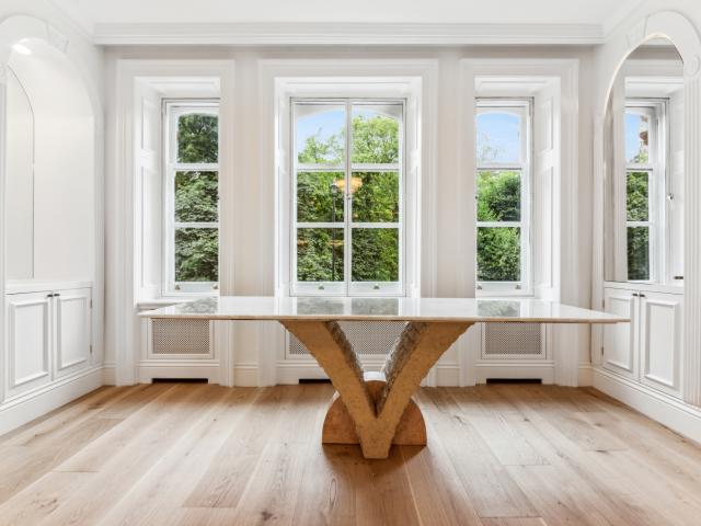 3 bedroom property in Albert Hall Mansions, Kensington Gore, London, SW7 £11,266 pcm | Chestertons