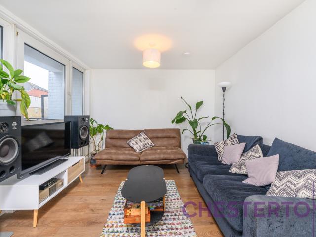 3 bedroom property in Bow Common Lane, London, E3 £2,750 pcm | Chestertons
