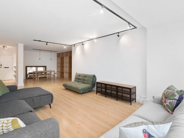 3 bedroom property in Gloucester Avenue, Primrose Hill, London, NW1 £3,900 pcm | Chestertons