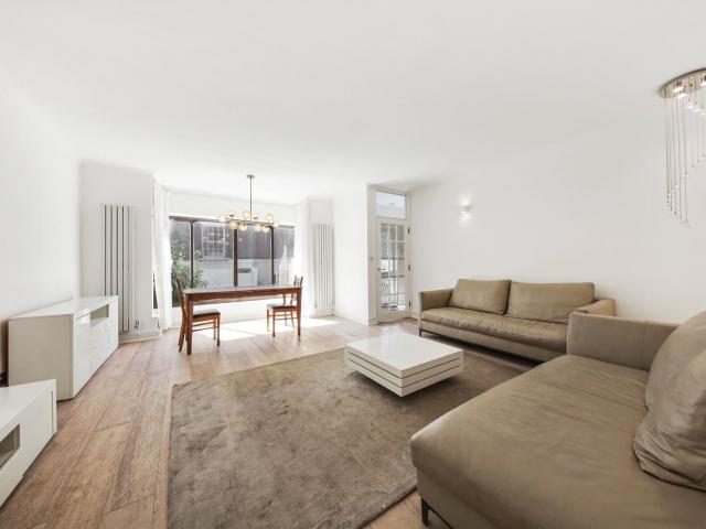 3 bedroom property in Linhope Street, Marylebone, London, NW1 £6,000 pcm | Chestertons