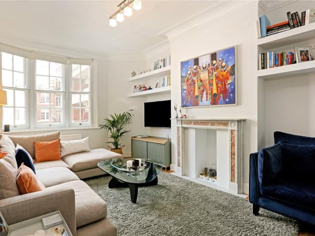 3 bedroom property in Maida Vale, London, W9 £4,250 pcm | Chestertons