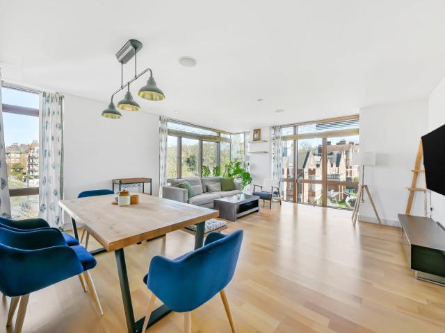 3 bedroom property in Pulse Apartments, 52 Lymington Road, London, NW6 £4,300 pcm | Chestertons