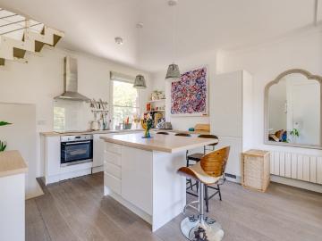 3 bedroom property in Purcell Crescent, London, SW6 £3,750 pcm | Chestertons