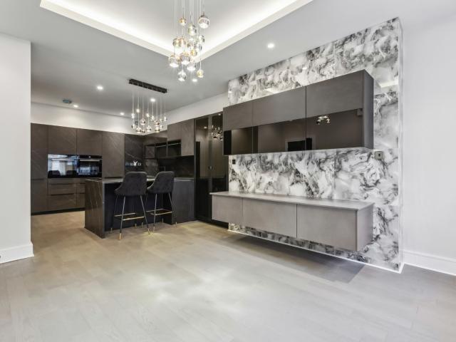 3 bedroom property in Upper Berkeley Street, London, W1H £13,500 pcm | Chestertons
