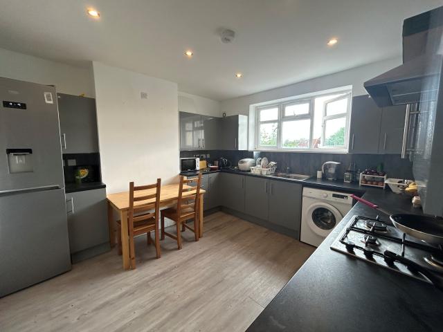 3 bedroom property to let in Northville Road, Filton £2,100 pcm