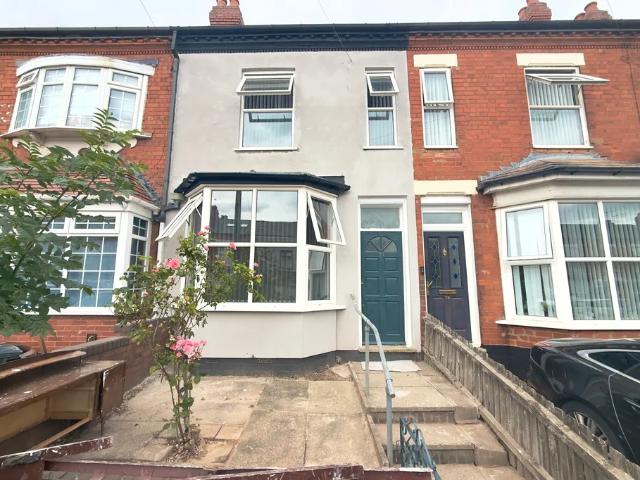 3 bedroom property to let in Bankes Road, Small Heath B10 £1,375 pcm