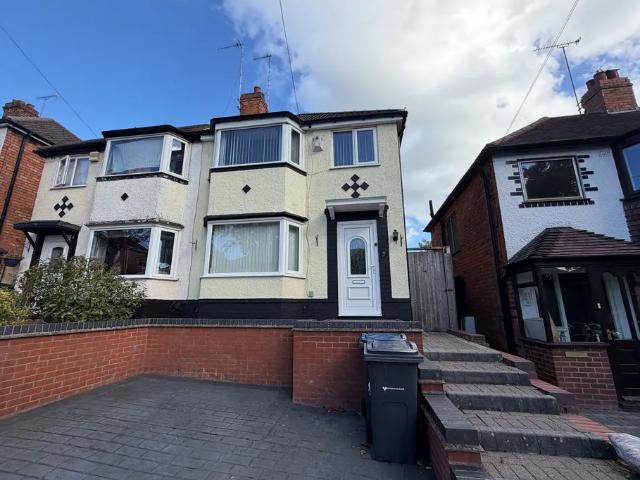3 bedroom property to let in Gleneagles Road, B26 £1,300 pcm