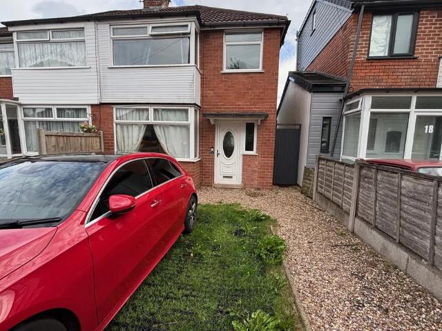 3 bedroom property to let in Glynside Avenue £1,350 pcm