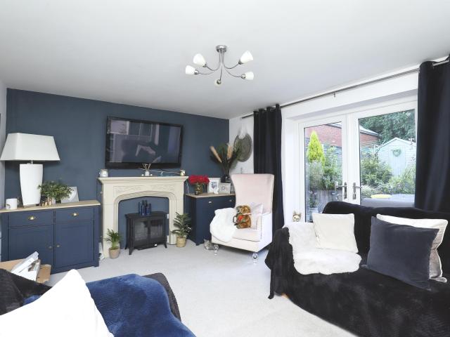 3 bedroom property to let in Katherine Road, Thurcroft £1,050 pcm