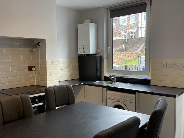 3 bedroom property to let in Kirkstone Road, Walkley S6 £1,200 pcm