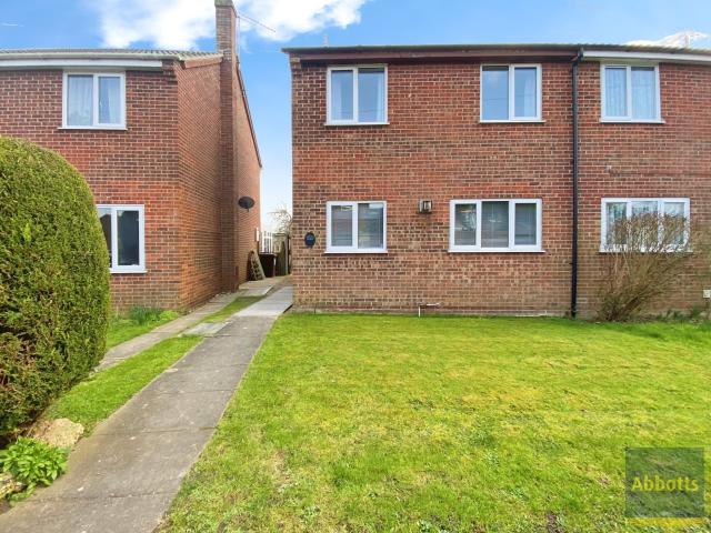 3 bedroom property to let in Lyndford Road, NR12 9BD £1,150 pcm