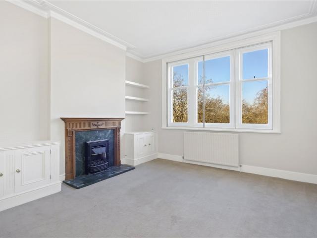 3 bedroom property to let in Prince of Wales Drive, Battersea, London, SW11 £5,000 pcm