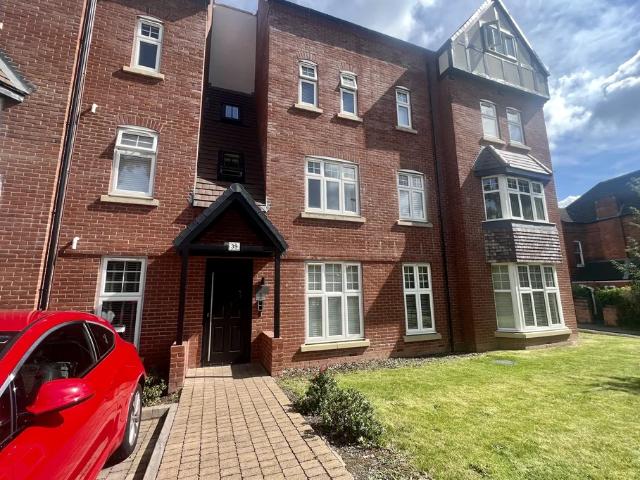 3 bedroom property to let in Wake Green Road, Moseley, B13 £1,500 pcm