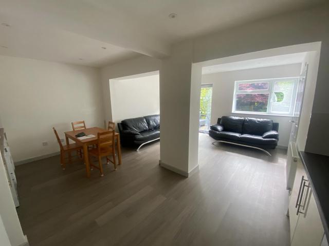 3 bedroom property to let in 113 Ferncliffe Road £1,534 pcm