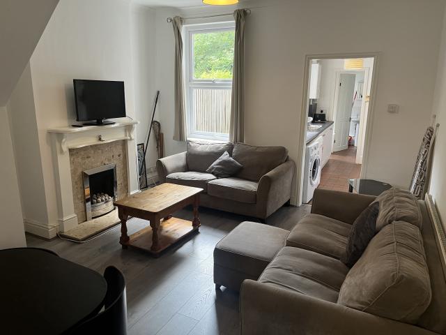 3 bedroom property to let in 511 Harborne Park Road £345 pw