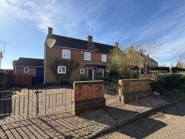 3 bedroom Property To Let