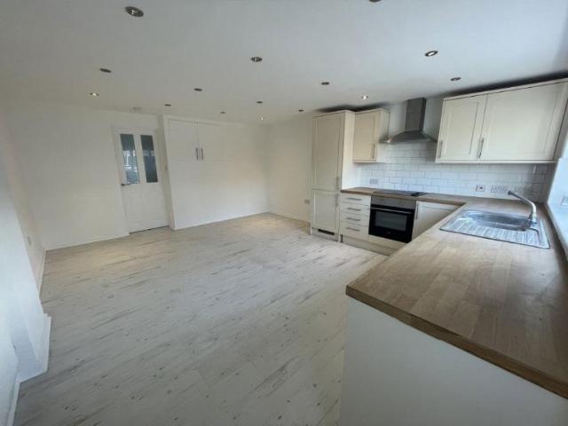 3 bedroom Property To Let