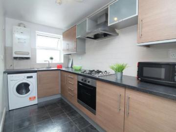 3 bedroom Property To Let