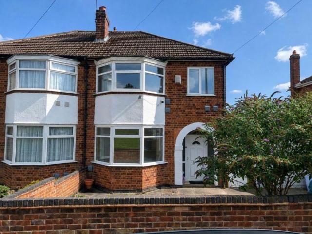 3 bedroom Property To Let