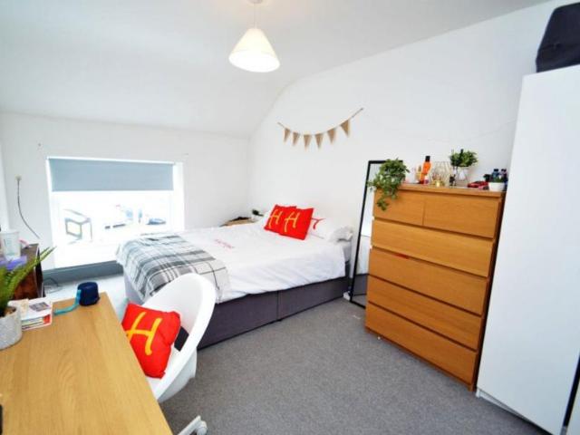 3 bedroom Property To Let
