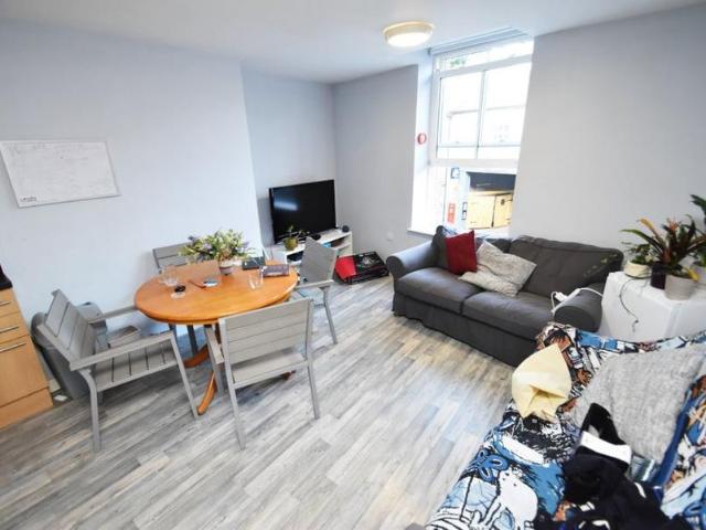 3 bedroom Property To Let