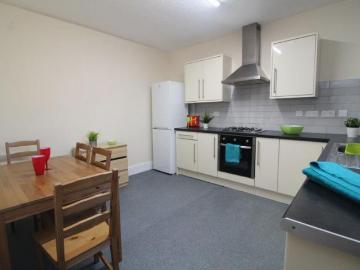3 bedroom Property To Let