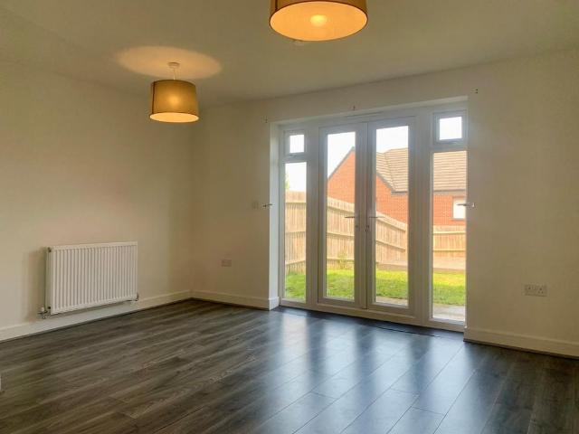 3 bedroom property to rent