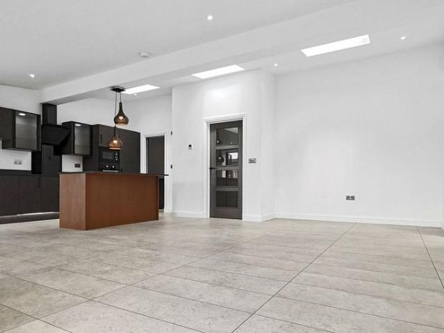 3 bedroom property to rent