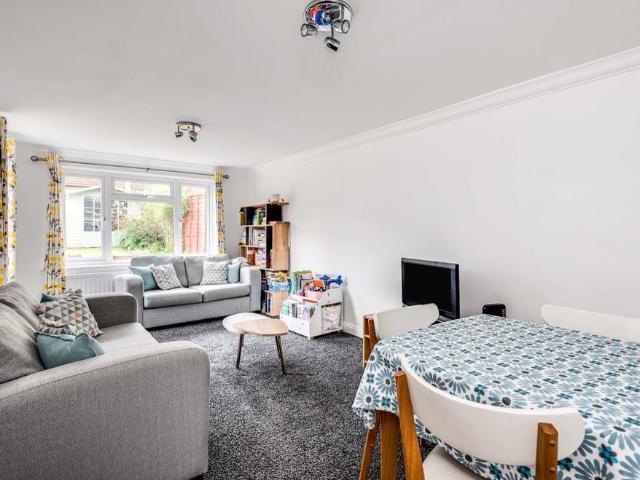 3 bedroom property to rent