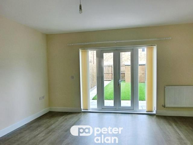 3 bedroom property to rent