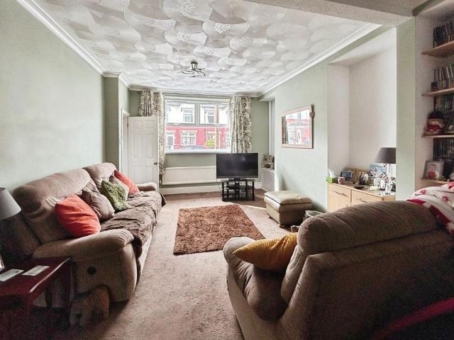 3 bedroom property to rent