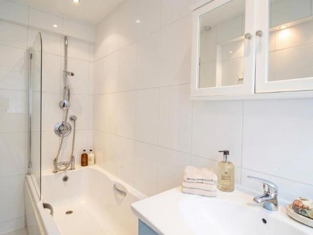 3 bedroom property to rent